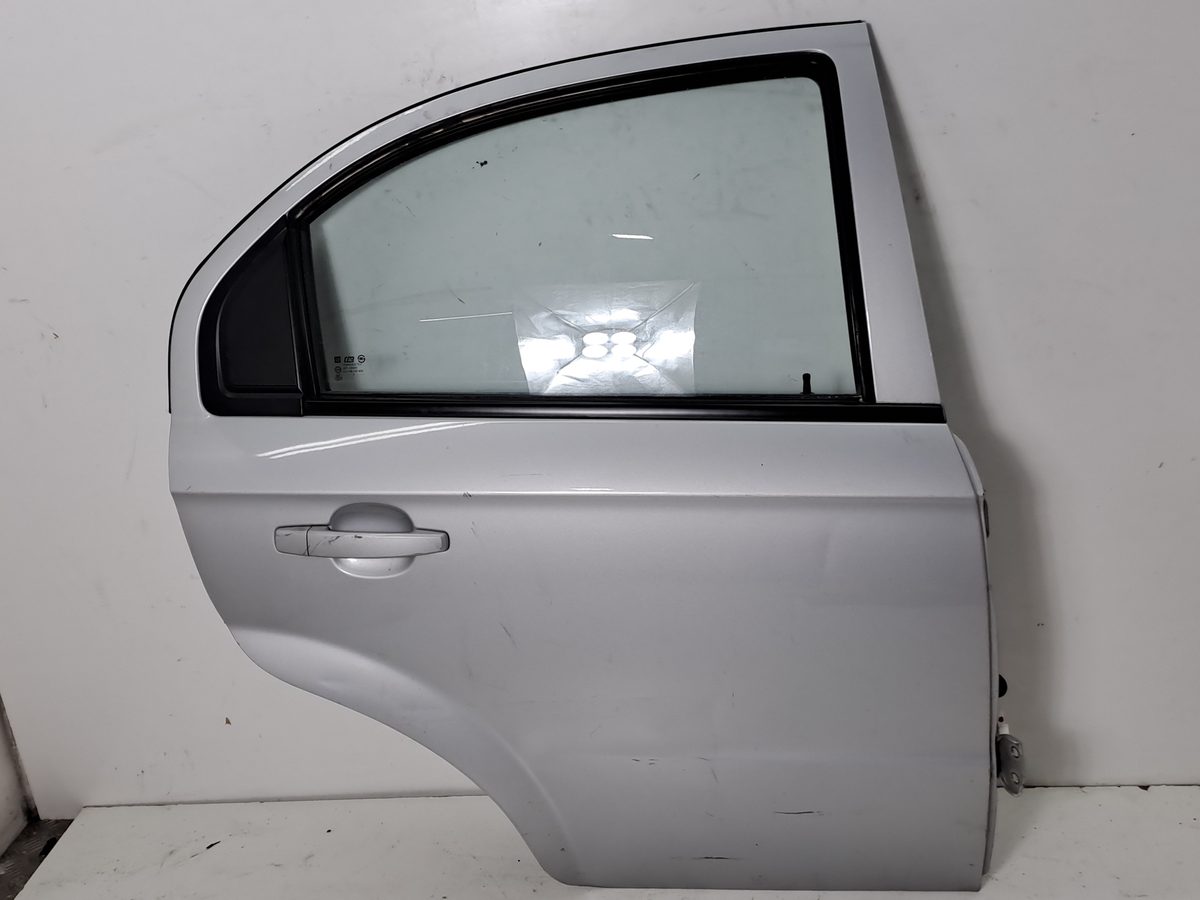 Puerta Trasera Derecha Chevrolet Aveo 2006-2012