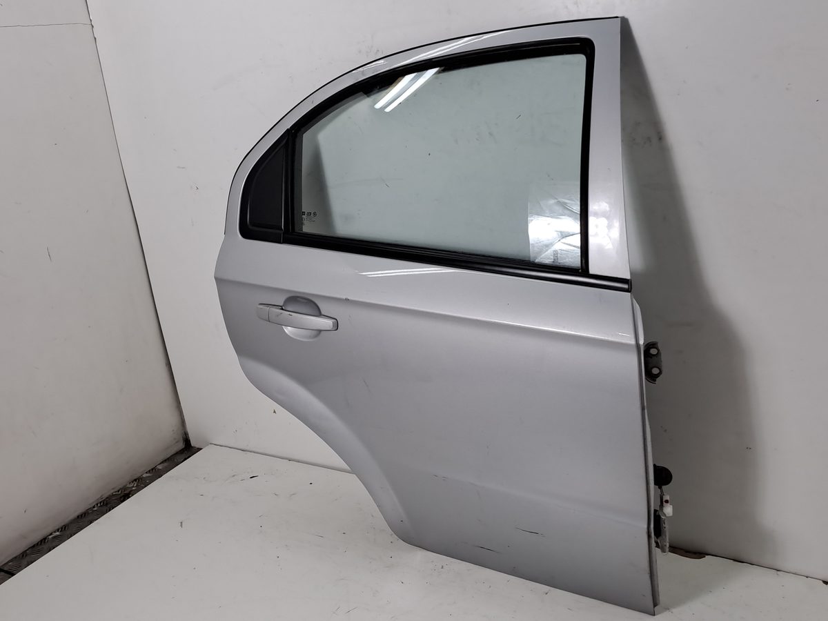 Puerta Trasera Derecha Chevrolet Aveo 2006-2012