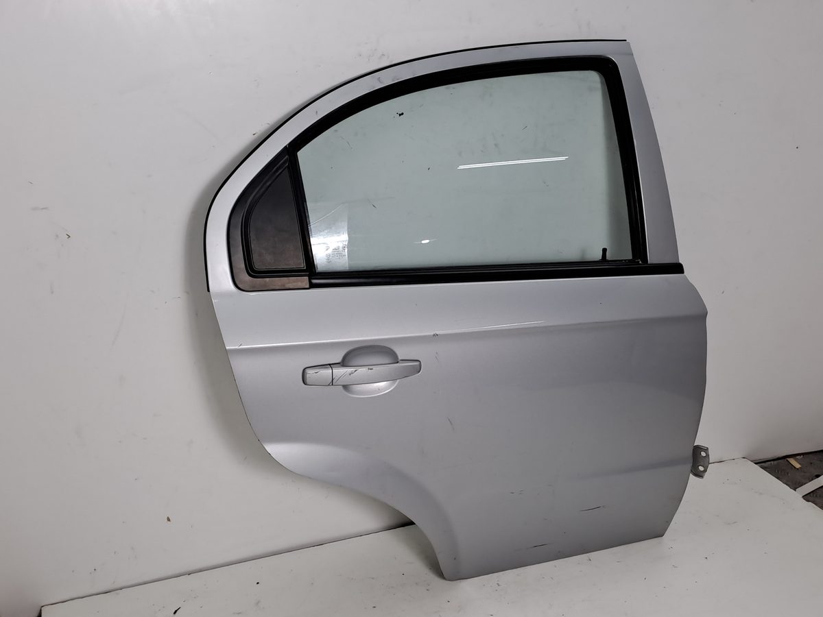 Puerta Trasera Derecha Chevrolet Aveo 2006-2012