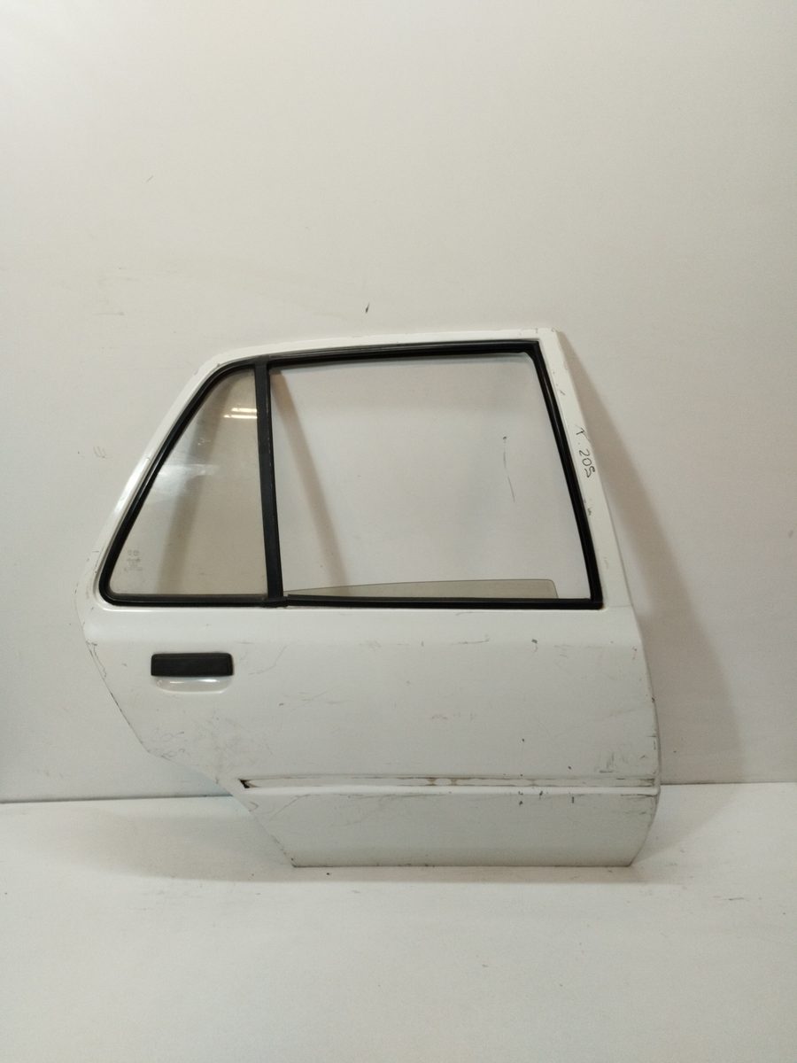 Puerta Trasera Derecha Peugeot 205 1983-1998