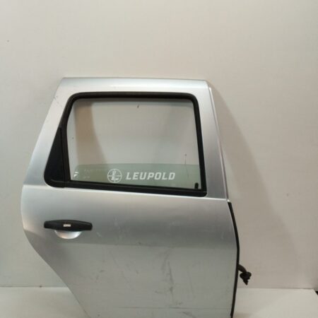 Puerta Trasera Derecha Renault Duster desde 2010 Laureate 4x2