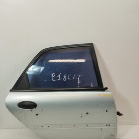 Puerta Trasera Derecha Renault Laguna (B56) 1994-1998 RN (B56B)