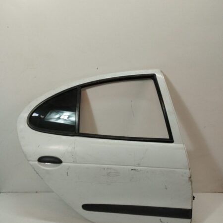 Puerta Trasera Derecha Renault Megane I Classic (LA0) 1996-2001 Europa