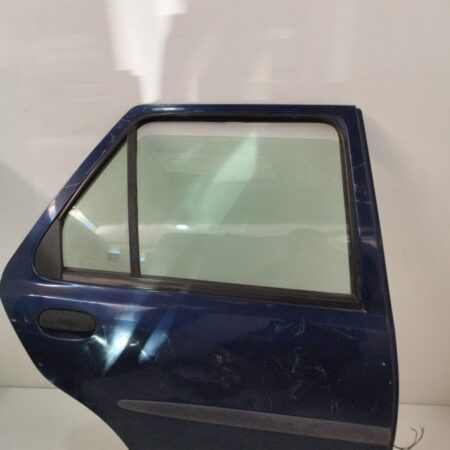 Puerta Trasera Izquierda Ford Fiesta Berlina (DX) 1999-2002 Ambiente