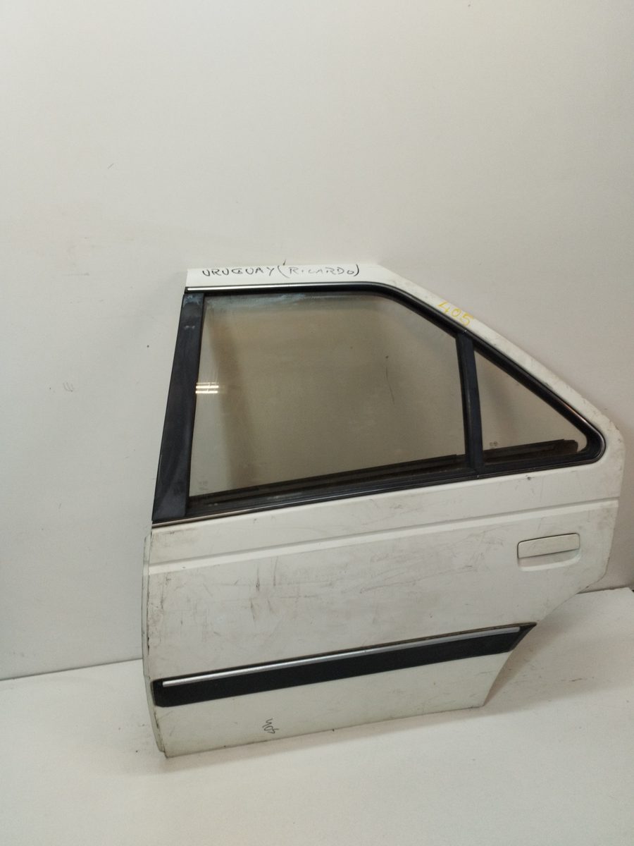 Puerta Trasera Izquierda Peugeot 405 1987-1996