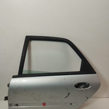 Puerta Trasera Izquierda Renault Laguna (B56) 1994-1998 RT (B56F/G)