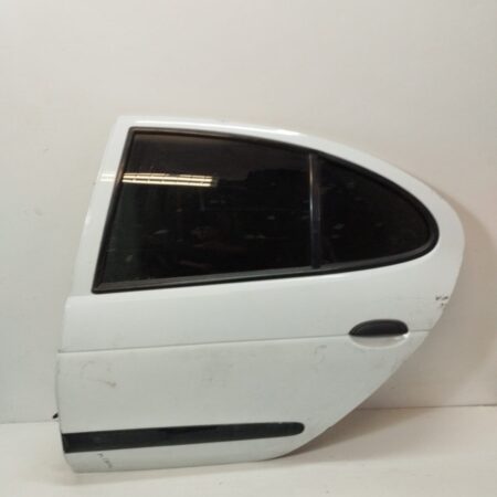 Puerta Trasera Izquierda Renault Megane I Classic (LA0) 1996-2001 Alize