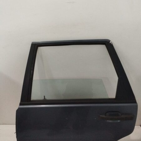 Puerta Trasera Izquierda Volvo Serie 460 1989-1997 / 1.8i GLE