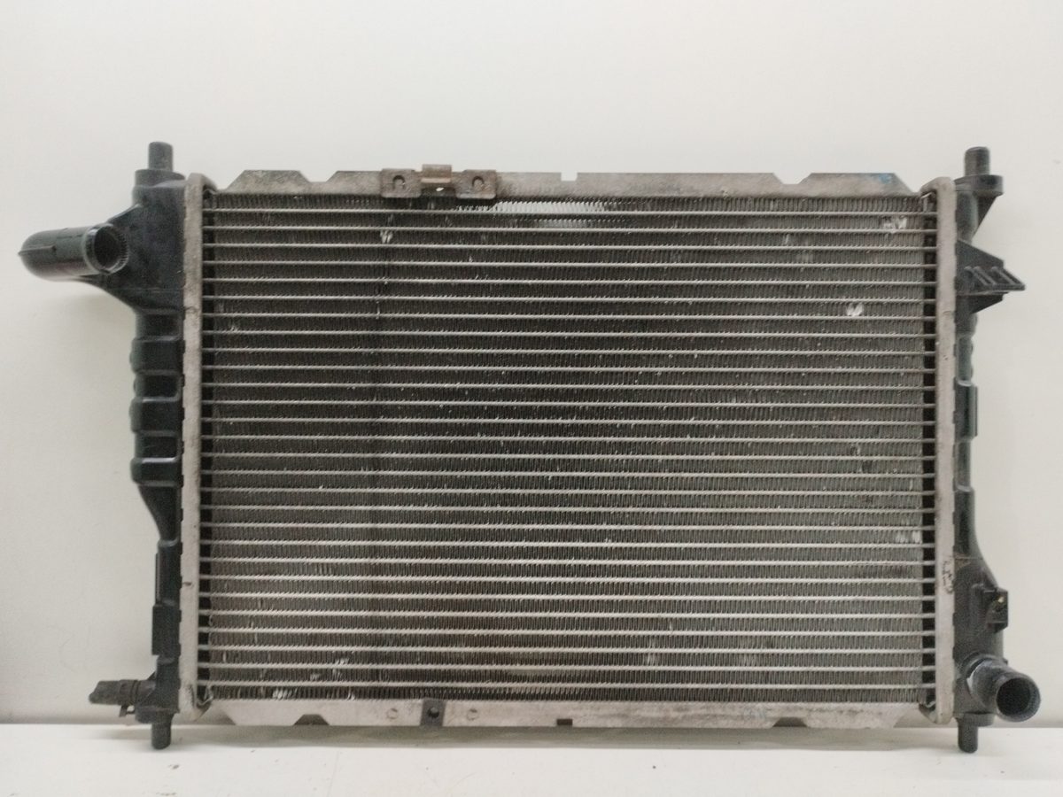 Radiador Agua Chevrolet Spark 2005-2011 S 1.0L 49kW 96591475