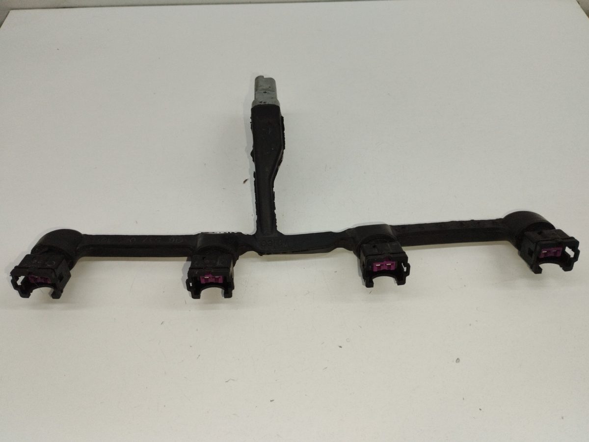 Rampa Inyectora Peugeot 206 Berlina 1998-2010 XR 1.4L 55kW 9653708980