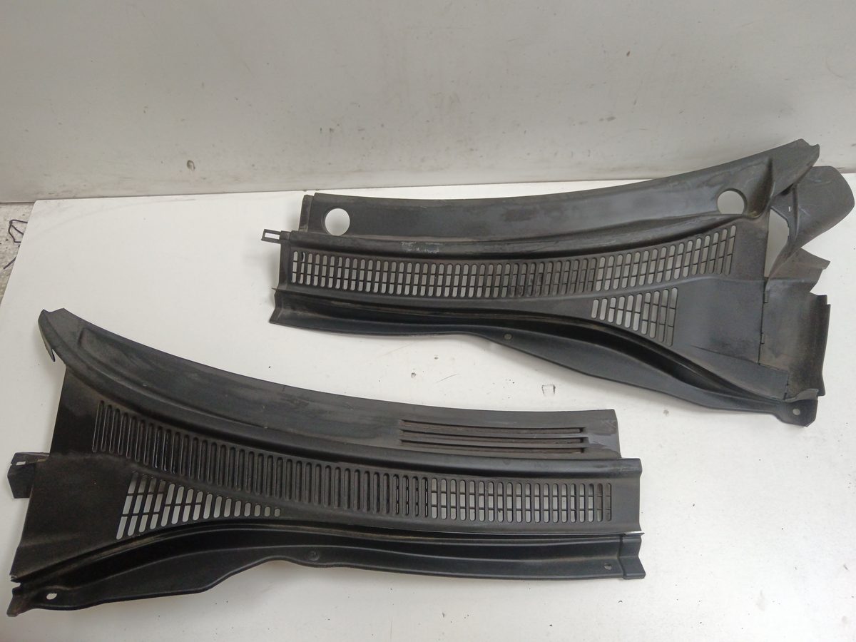 Rejilla De Torpedo Suzuki Swift Berlina (MZ) 2005-2012 GL (5-ptas.)