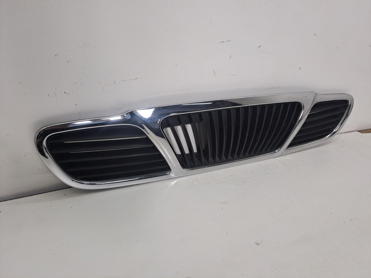 Rejilla Delantera Daewoo Lanos 1997-2004