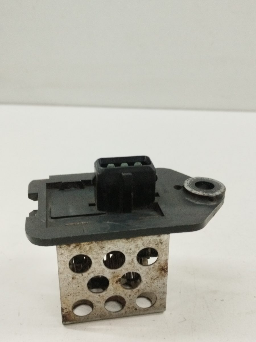 Resistencia Calefaccion Peugeot 208 2012-2019 Active 1.6L 68kW 9641212480