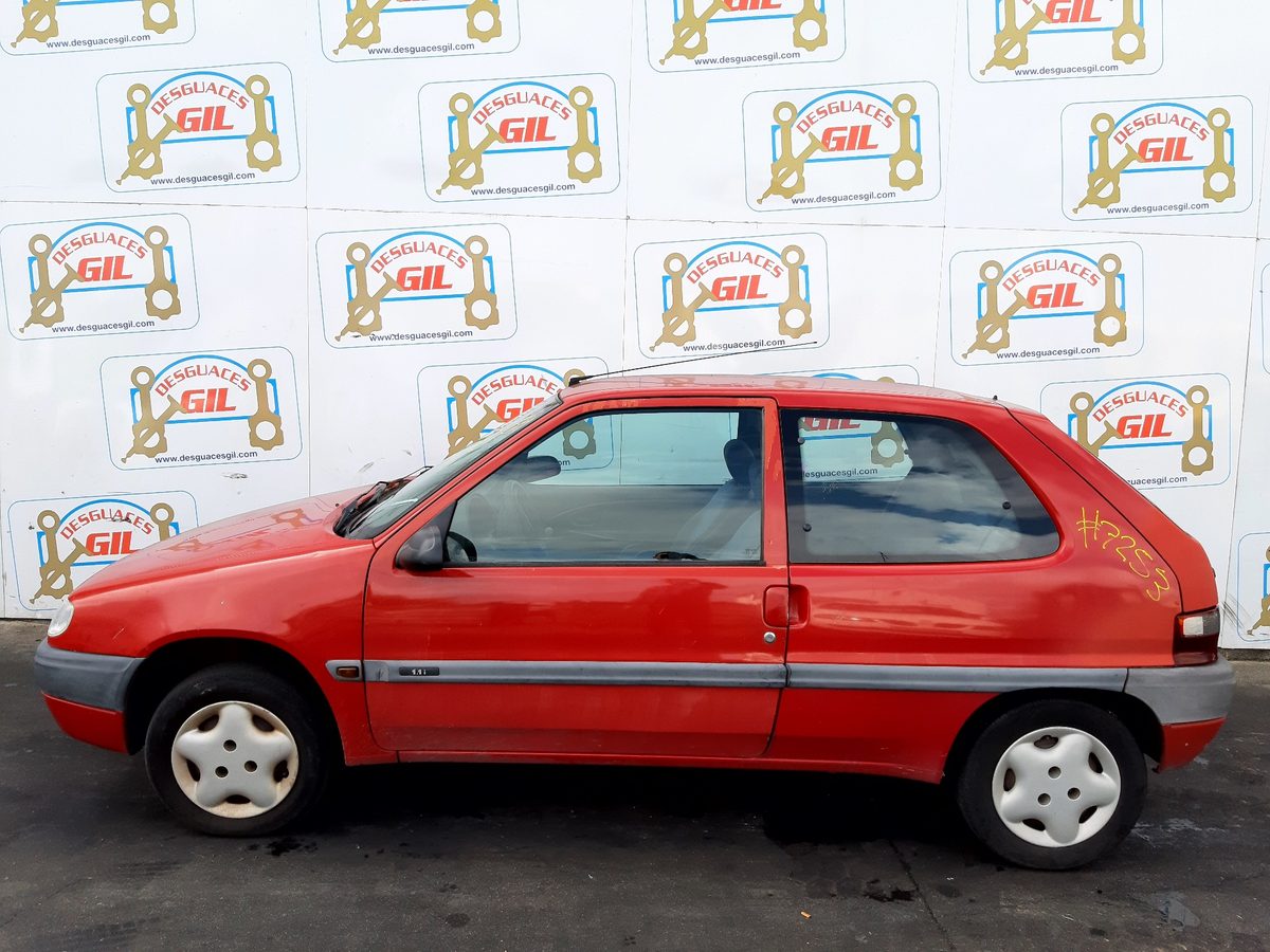 Citroën Saxo del que se desmontó esta pieza