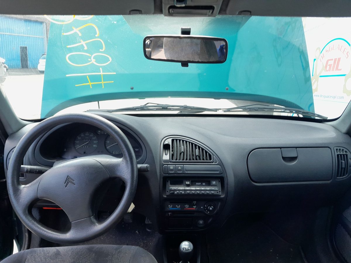 Citroën Saxo del que se desmontó esta pieza