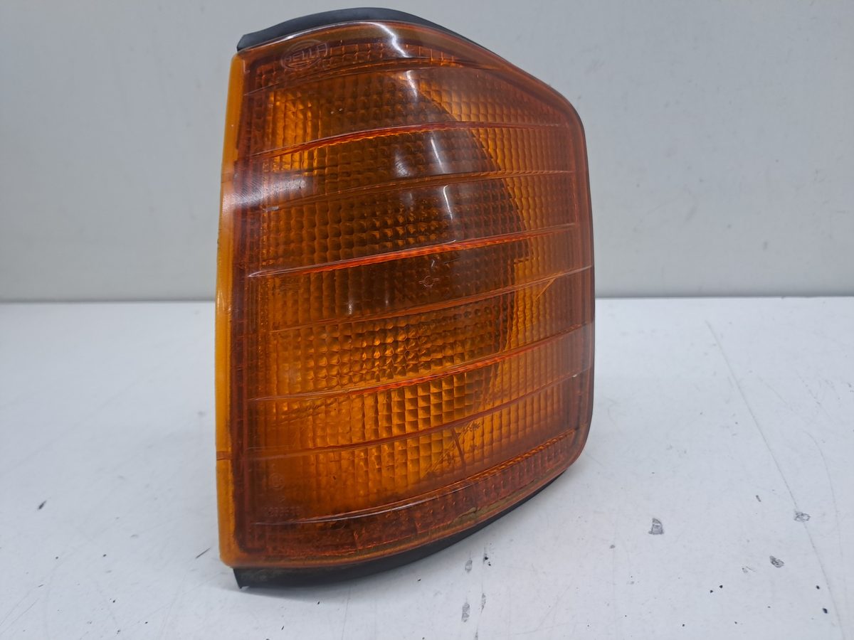 Señalero Izquierdo Mercedes-Benz Clase C (W201) 1982-1993