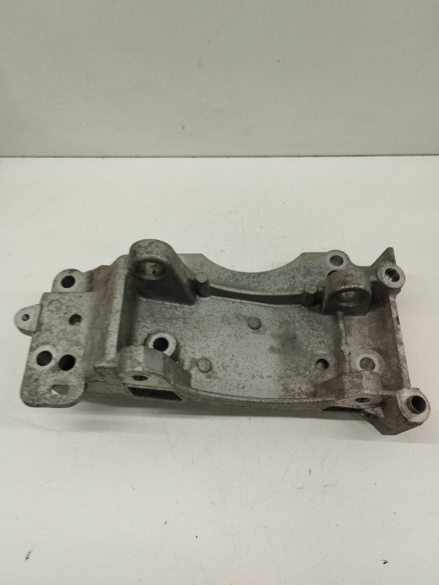 Soporte Alternador Citroën C5 Berlina 2004-2008 Exclusive 2.0L 103kW 9648735580