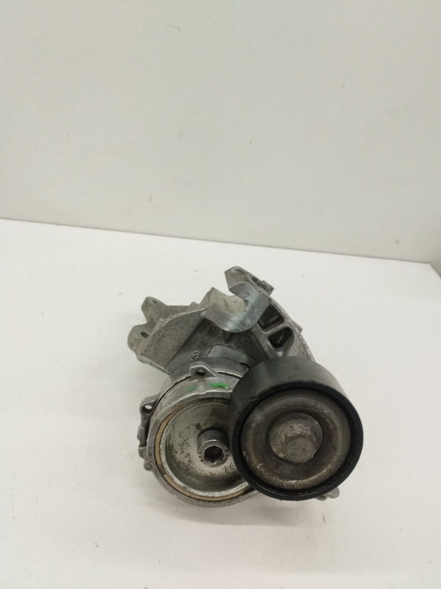 Soporte Alternador Peugeot 208 2012-2019 1.2 16V VTi 1.2L 60kW 9812038180