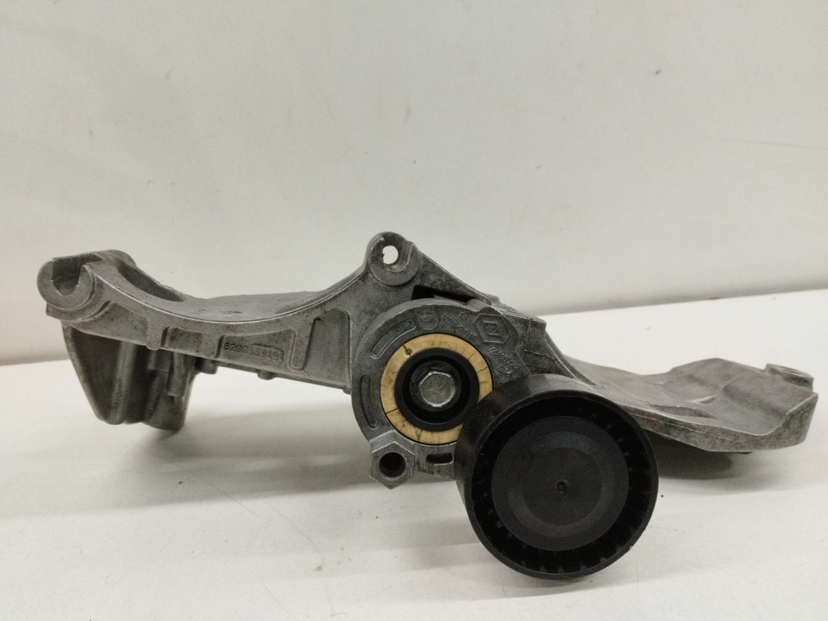 Soporte Alternador Renault Megane Iii Berlina 5 P 2008-2016 1.5 dCi Diesel CAT 8200669494