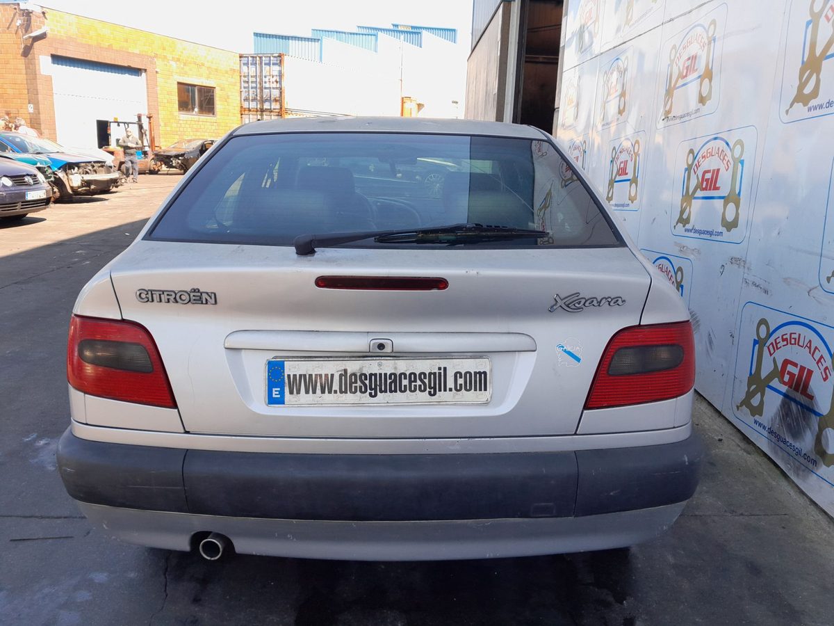 Citroën Xsara del que se desmontó esta pieza