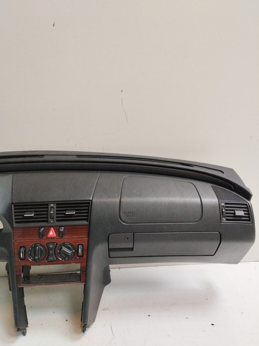 Tablero Puerta a Puerta Mercedes-Benz Clase C (W202) 1993-2000