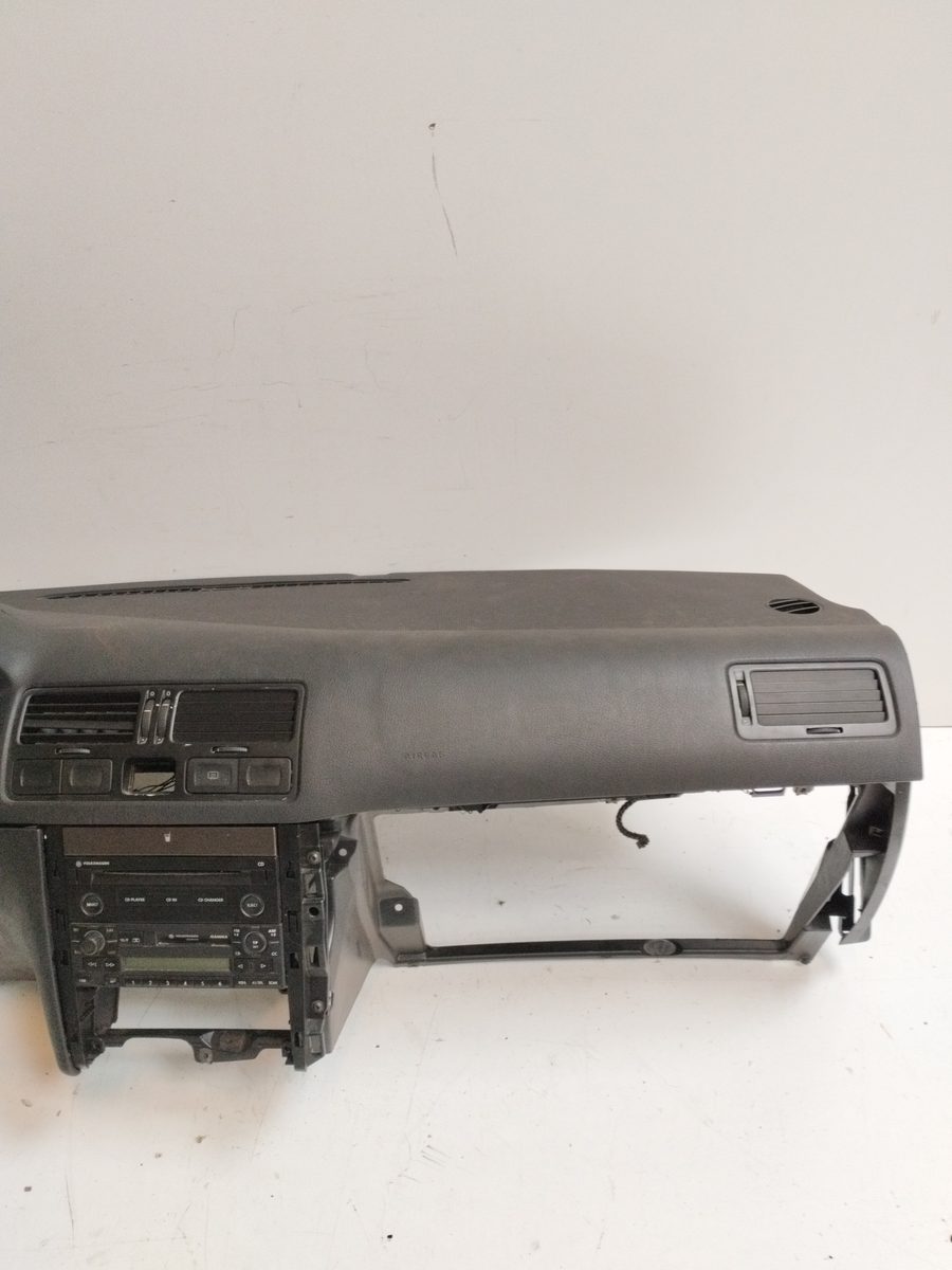 Tablero Puerta a Puerta Volkswagen Bora (1J2) 1998-2005