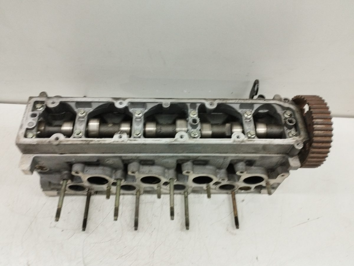 Tapa De Cilindros Citroën C5 Berlina 2004-2008 2.0 HDi CAT (RHR / DW10BTED4) 9634963010