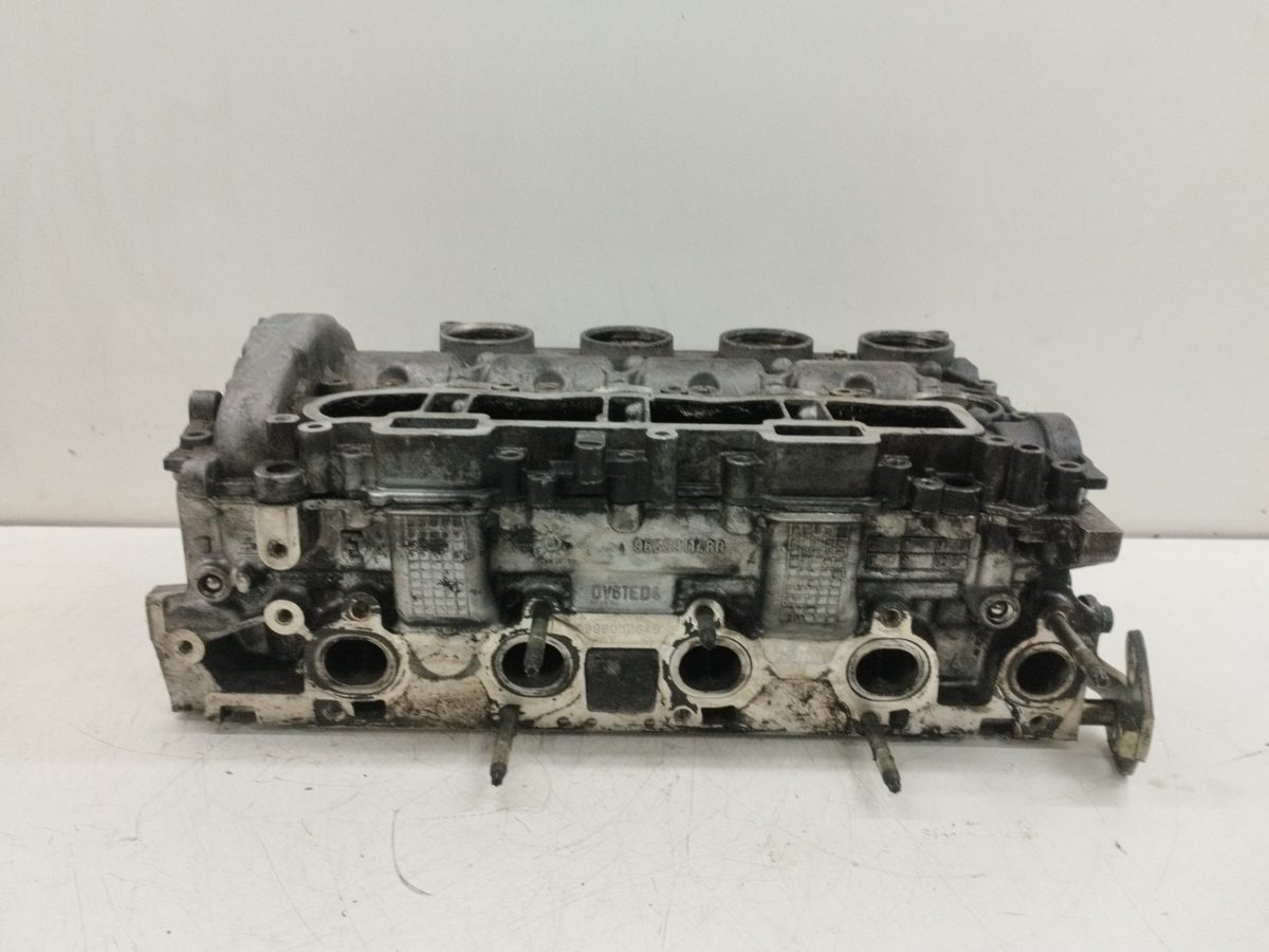 Tapa De Cilindros Citroën Xsara Picasso 1999-2011 1.6 HDi CAT (9HY / DV6TED4) 9655911480