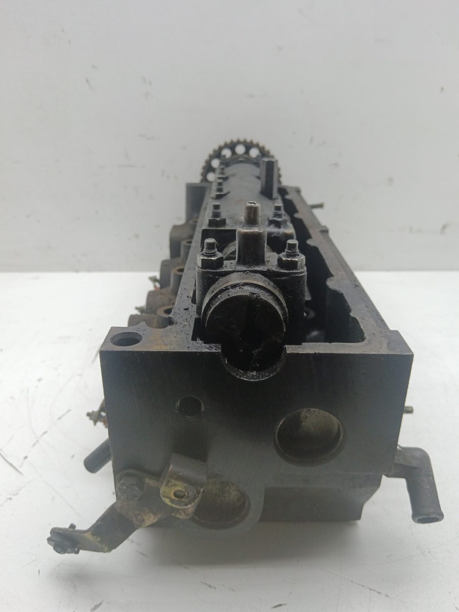 Tapa de Cilindros Ford Fiesta 1988-1997