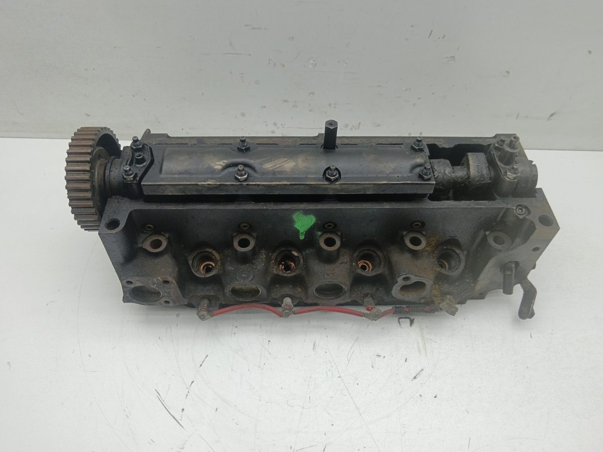 Tapa de Cilindros Ford Fiesta 1988-1997
