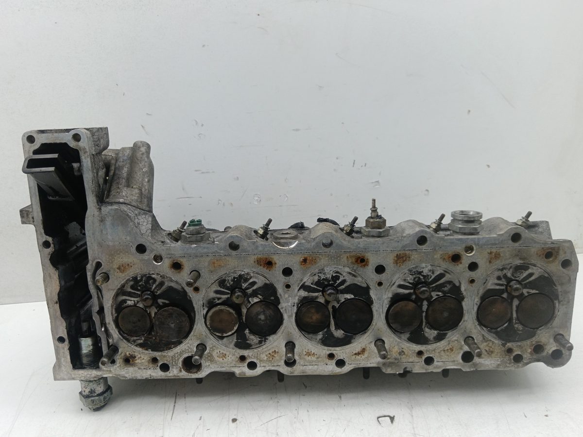 Tapa de Cilindros Mercedes-Benz Clase E (W124) 1984-1997