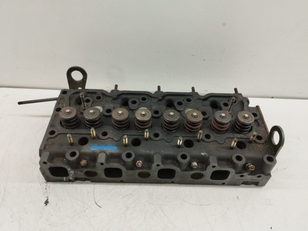 Tapa De Cilindros Nissan Patrol (K/W260) 1989-2002 2.7 Turbodiesel 2.7L 74kW