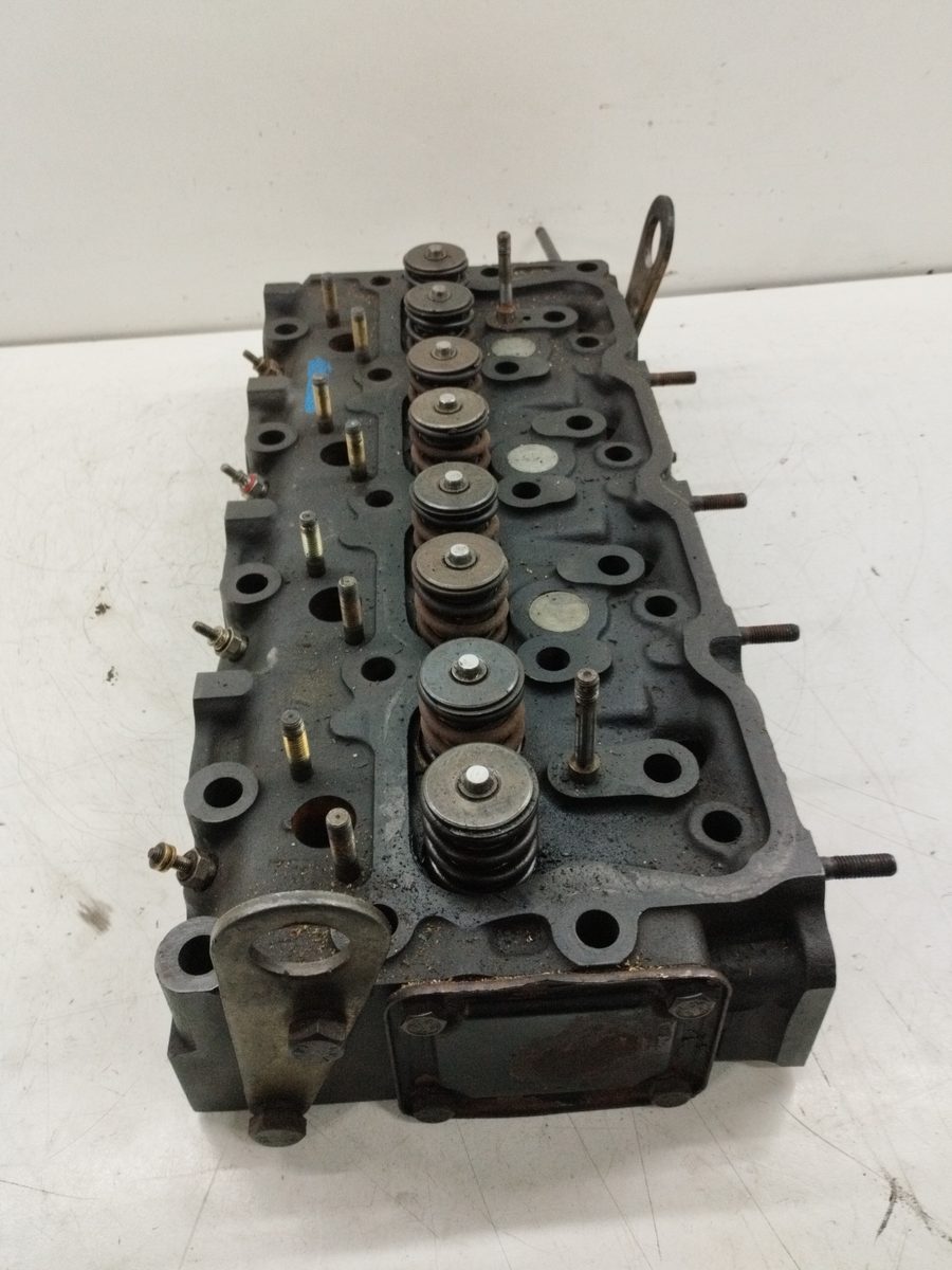 Tapa de Cilindros Nissan Patrol (K/W260) 1989-2002
