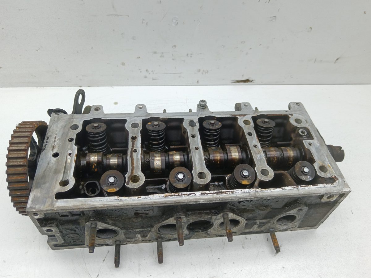 Tapa De Cilindros Peugeot 206 Berlina 1998-2010 XR 1.4L 55kW 9627748110