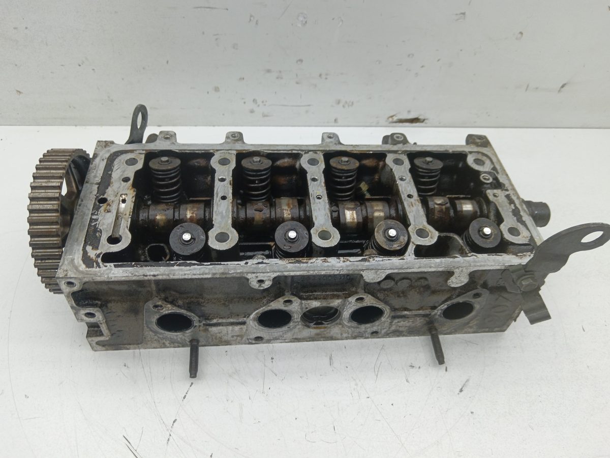 Tapa De Cilindros Peugeot 206 Berlina 1998-2010 1,4 1.4L 55kW 9634005110