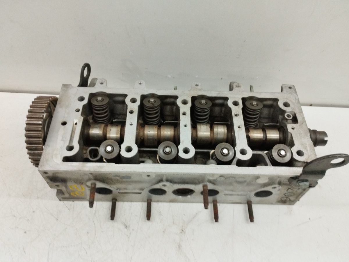 Tapa De Cilindros Peugeot 206 Berlina 1998-2010 XR 1.4L 55kW 9634005110