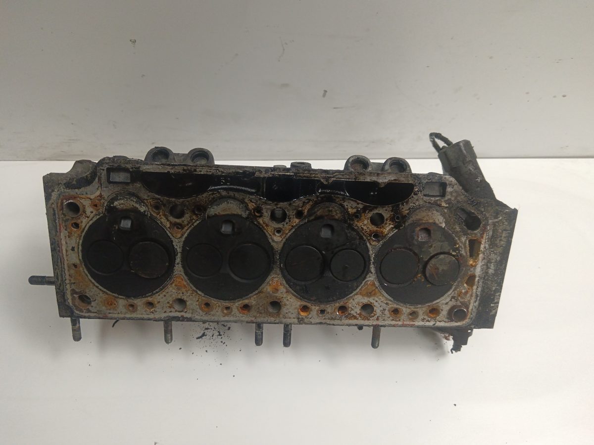 Tapa de Cilindros Renault Clio I Fase I+II (B/C57) 1991-1998