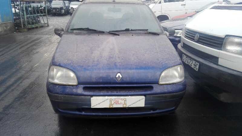 Renault Clio I Fase I+II (B/C57) del que se desmontó esta pieza