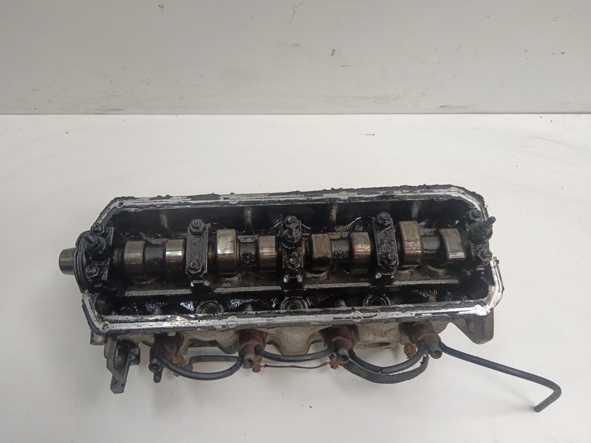 Tapa De Cilindros Volkswagen Polo (9N3) 2005-2010 1.9 TDI 1.9L 74kW 02810333701
