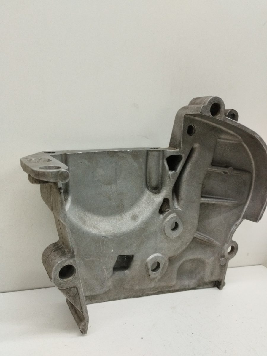 Tapa Distribucion Renault Laguna II (BG0) 2001-2007