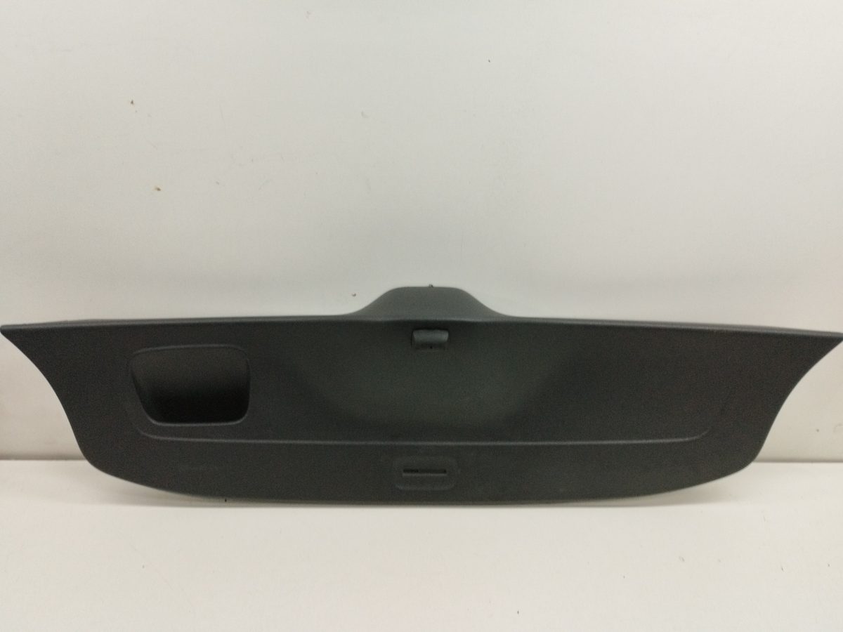 Tapizado Interior Porton Trasero Volkswagen Up! (121) 2011-2016
