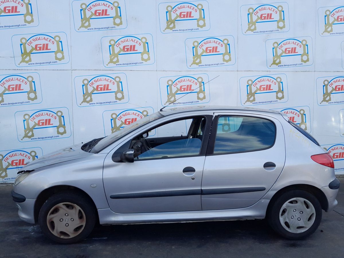 Peugeot 206 del que se desmontó esta pieza
