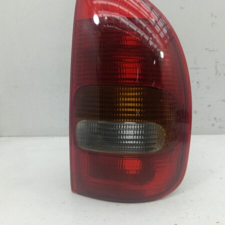 Farol Trasero Derecho Exterior Chevrolet Corsa B 1993-1997