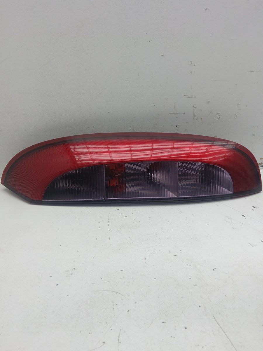 Farol Trasero Derecho Exterior Opel Corsa 2 2000-2003