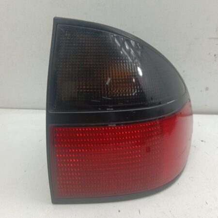 Farol Trasero Derecho Exterior Renault Laguna (B56) 1998-2001