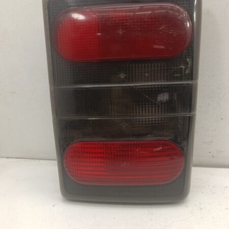 Farol Trasero Derecho Exterior Renault Trafic (desde 5.89) 1989-2000