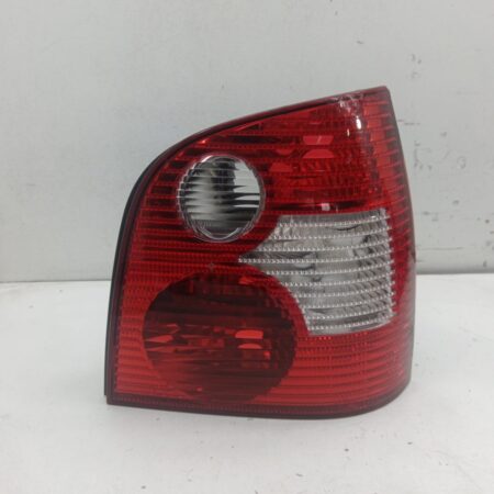 Farol Trasero Derecho Exterior Volkswagen Polo (9N1) 2001-2005