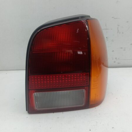 Farol Trasero Derecho Exterior Volkswagen Polo (6N1) 1994-1999