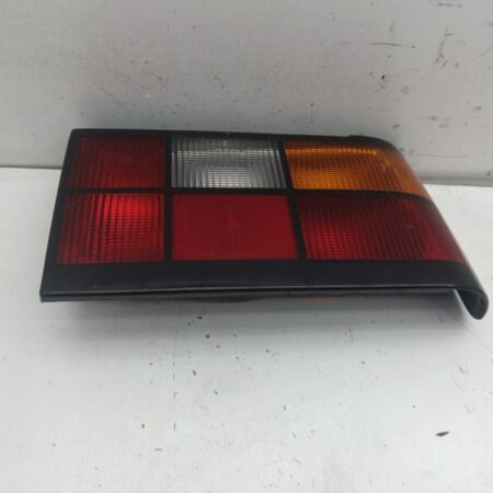 Farol Trasero Derecho Exterior Volvo Serie 460 1989-1997