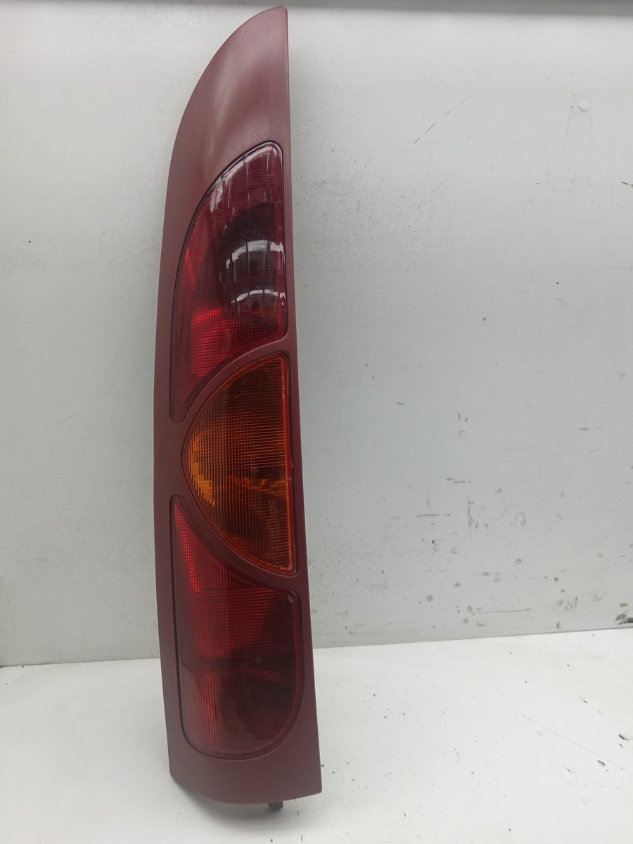 Farol Trasero Izquierdo Exterior Renault Kangoo (F/KC0) 1997-2005